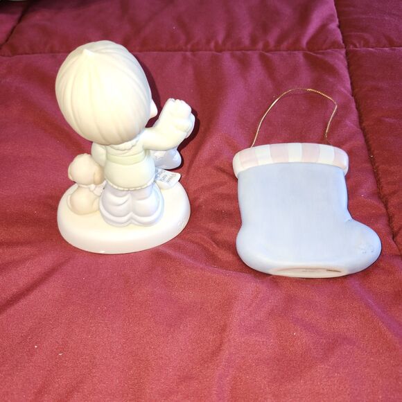 Precious Moments There's No Place Like Home For Christmas 2 Pc Set 2005 READ - Picture 4 of 5